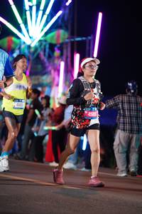 BIB: 41432, 45651
                            <button type="button" onclick="openModal(20750316)" class="btn btn-primary btn-sm float-right btn-popup" data-toggle="modal" data-target=".modal-high-quality">
                        <i class="fas fa-shopping-cart"></i> Add to Cart
                    </button>
                                            <button type="button" onclick="isThisMe(20750316, true)" class="btn btn-success btn-sm float-right btn-popup btn-isme hidden" data-toggle="tooltip" data-placement="bottom" title="นี่คือรูปของคุณใช่ไหม คลิกที่นี่เพื่อเอาเข้าอัลบั้ม">
                        <i class="fas fa-plus"></i> Add to album
                    </button>
                    <button type="button" onclick="isThisMe(20750316, false)" class="btn btn-warning btn-sm float-right btn-popup btn-isnotme hidden">
                        <i class="fas fa-ban"></i> Remove from album
                    </button>
